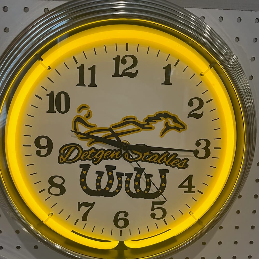 Detgen Stables custom neon clock by It's Lit Neon