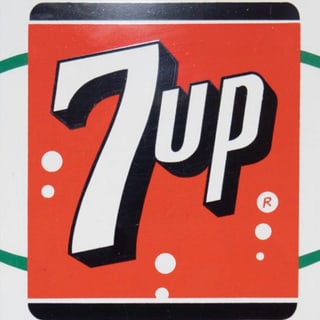 7UP neon clock design