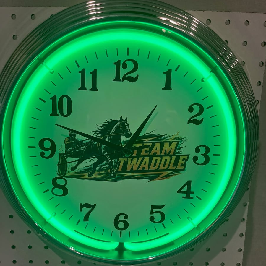 Team Twaddle · green glow
